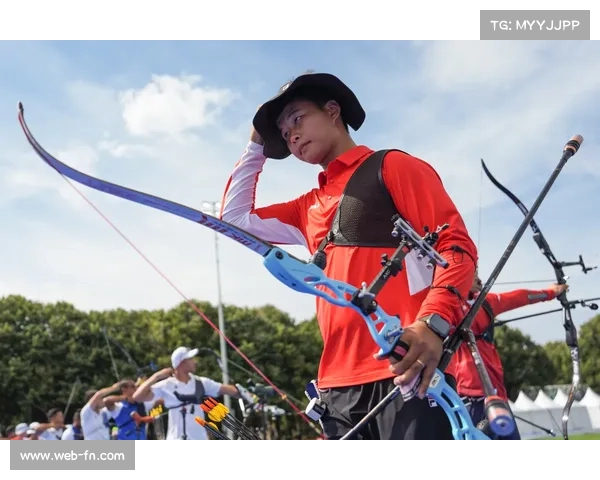 费立纬全国赛400自夺银刷新个人最佳成绩展现突破性进步 费立纬全国赛400自夺银刷新个人最佳成绩展现突破性进步