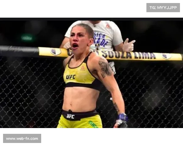 舍甫琴科回应张伟丽挑战：泰拳背景助力提升战术优势